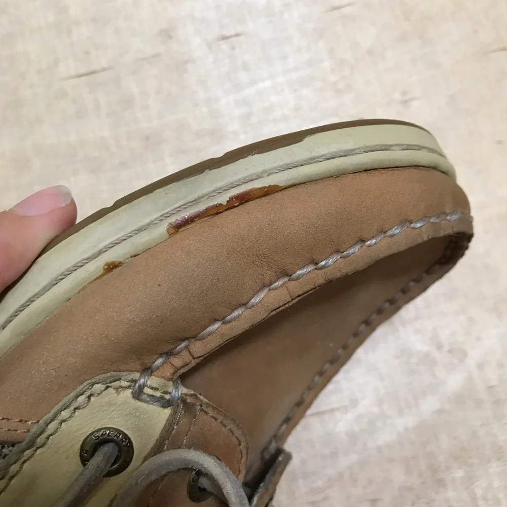 Sperry good gently